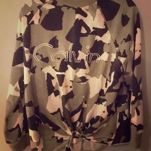 NWOT Calvin Klien Camo Sweatshirt NEVER WORN
